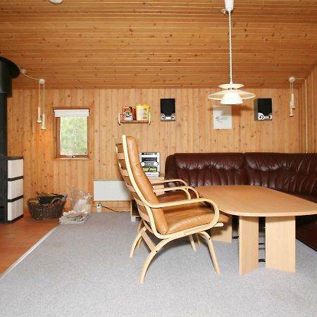 Four-Bedroom Holiday Home In Vaeggerlose 19 Bøtø By Eksteriør bilde